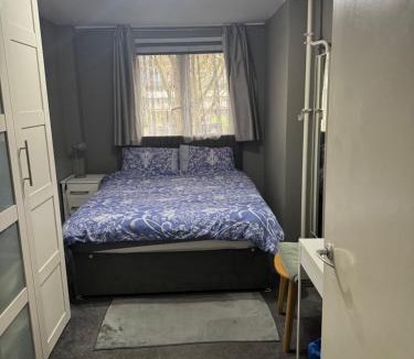 St. Johns Wood House | Smart and homely Central London Double Room moment from Baker Street