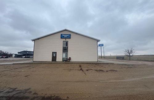 Plankinton Hotel | Smart Choice Inn