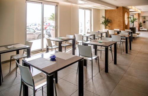Quartiere XXXIII Lido di Ostia Ponente Hotel | Smy Aran Blu Roma Mare