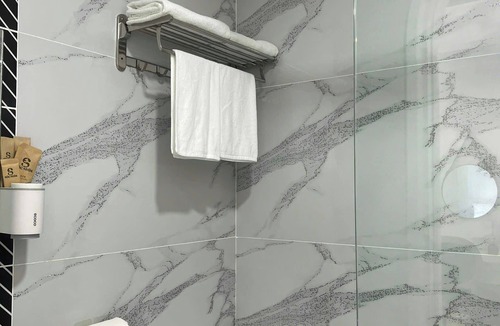 Ganh Dau Apartment | Soc Nhim Homestay Grandworld Phu Quoc Room 101 Triple Balcony Beach