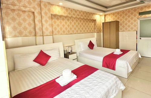 Tan Thuan Dong Hotel | Song Xanh Hotel