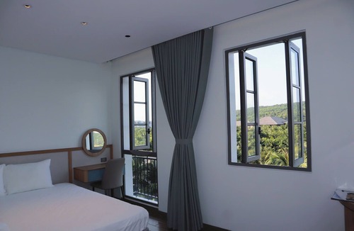 Khem Beach Hotel | Sora Hotel
