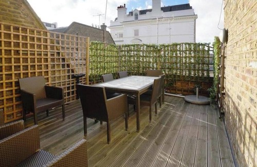 South Kensington Apartment | South Kensington Luxurious & spacious Three Bedroom Apartment