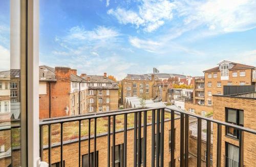 Euston Apartment | Spacious 2-Bed - Balcony - St Pancras - Sleeps 6