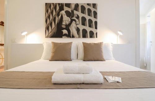 Tuscolano Apartment | Spacious 2 Suite Home - AC WiFi & Metro 9 min