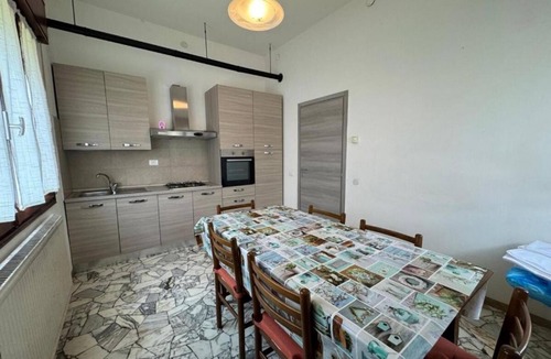 Crespano del Grappa Apartment | Spacious 3-Bedroom Apartment with Parking near Monte Grappa