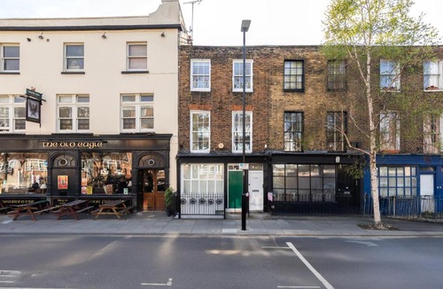 Camden Town Apartment | Spacious 5 Bedroom Apartment in Camden Town