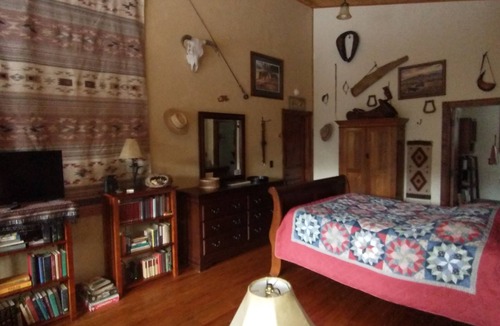 Lead Cabin | Spearfish canyon vacation home 15 minutes from Terry Peak Ski Area & Deadwood.