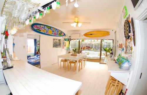 Katsuura Bed & Breakfast | Splash Guest House