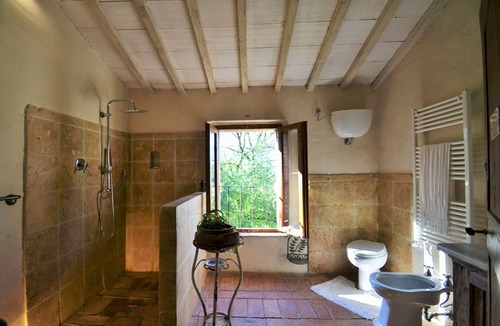 Cetona Villa | Splendid countryhouse 8-10 people with private pool in typical Tuscan style