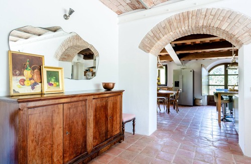 Monterubbiano House | Sprawling Italian villa with pool and gardens minutes to the Adriatic Sea.