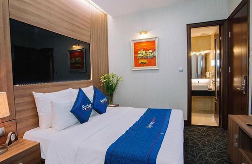 Dich Vong Hau Hotel | Spring Hotel Hanoi