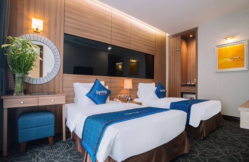 Dich Vong Hau Hotel | Spring Hotel Hanoi