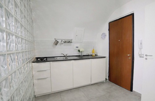 Quartieri Spagnoli Apartment | St. Anne House