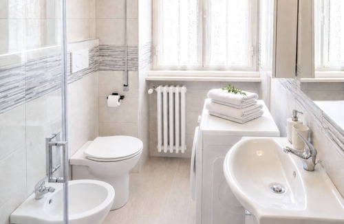 Ostiense Apartment | St. Paul Comfort Flat - Metro & University