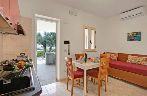 Defensola Apartment | Stella Marina Apartment 6, Vieste, Italy