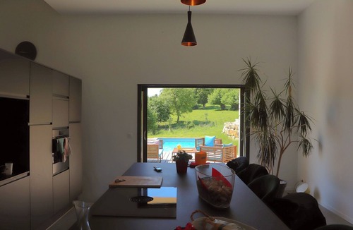 Saint-Victurnien House | Stone house with swimming pool in the countryside