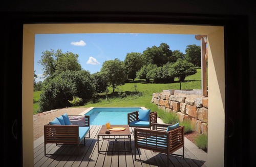 Saint-Victurnien House | Stone house with swimming pool in the countryside