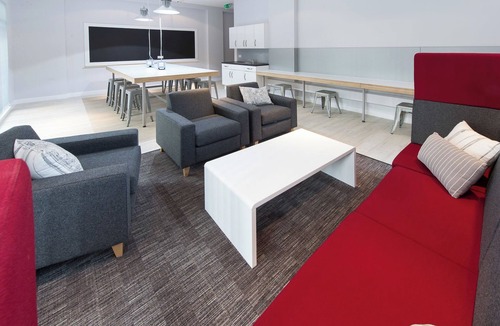 Stockwell Apartment | Student Only Glassyard Building