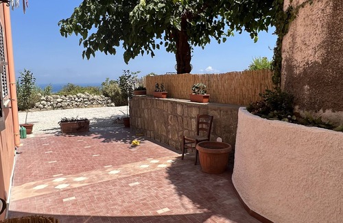 Lacco Ameno Apartment | Studio apartment in Lacco Ameno, in the open countryside
