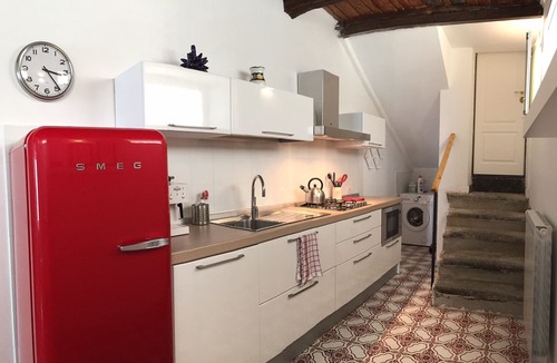 Pizzo Apartment | STUDIO BELLAVISTA in charming fisher village by the sea + GARAGE + WIFI