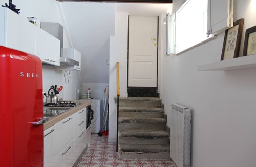 Pizzo Apartment | STUDIO BELLAVISTA in charming fisher village by the sea + GARAGE + WIFI
