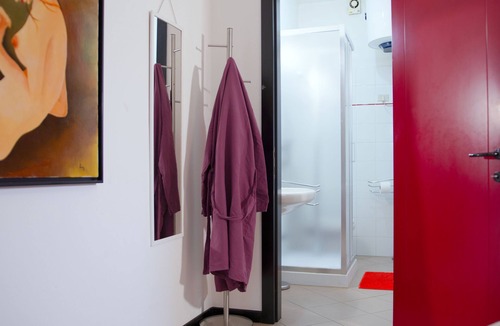 Montagnana Apartment | Studio-Sleeps 2-AirCon-Town Centre-Free Parking