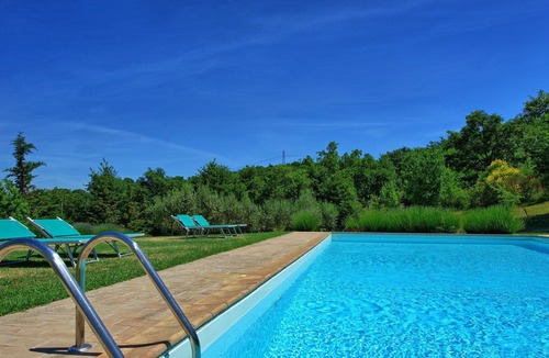 San Casciano dei Bagni Villa | Stunning private villa for 12 guests with WIFI, private pool, TV, patio, panoramic view and park...