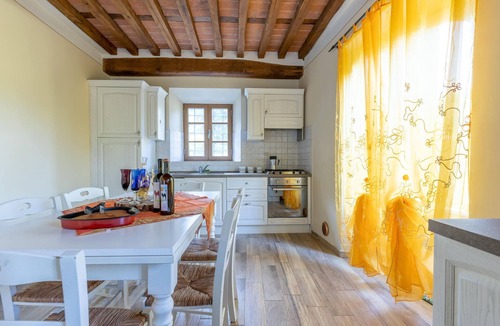 Borgo a Mozzano Apartment | Stunning apartment in Borgo a Mozzano