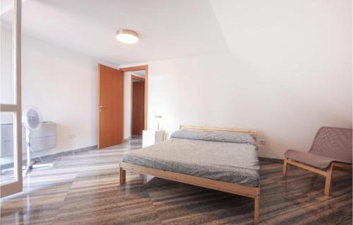 Nocera Superiore Apartment | Stunning Apartment In Nocera Superiore With Wifi
