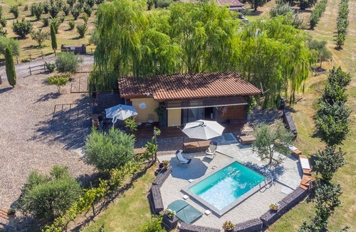 Sutri House | Stunning private villa for 2 guests with A/C, WIFI, private pool, TV and panoramic view