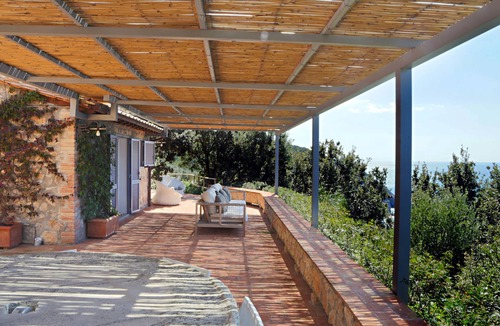 Cala Piccola House | Stunning sea view cottage, surrounded by vineyards, with beach access: 'Lentisk'