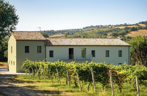 Cupramontana House | Stunning villa for 6 people with WIFI, A/C, TV, patio and panoramic view
