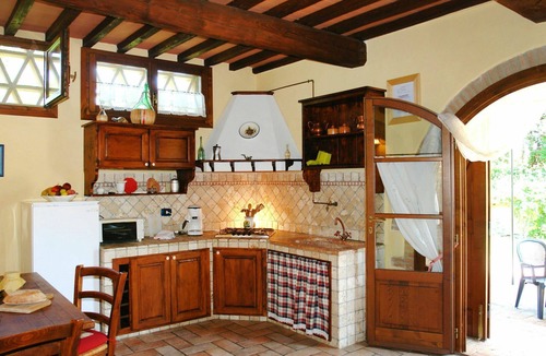 Poggiarello Villa | Stunning villa for 12 people with WIFI, private pool, TV, terrace and pets allowed