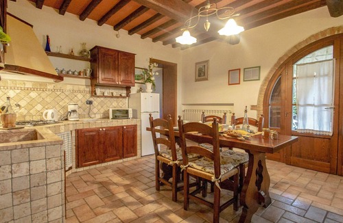 Poggiarello Villa | Stunning villa for 12 people with WIFI, private pool, TV, terrace and pets allowed