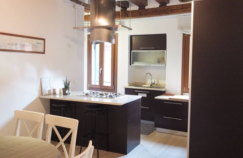 San Marco Apartment | Stylish 2 bedroom apartment near Rialto