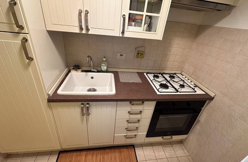 Quartiere XVII Trieste Apartment | Suite 14 Apartment - Your best stay in Rome Centre Metro B1 at 100mt
