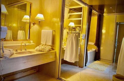 Tivoli Apartment | Suite Alba Romana Idromassaggio