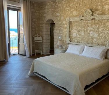 Vieste Apartment | Suite Mare Selene - Il Monastero Sul Mare