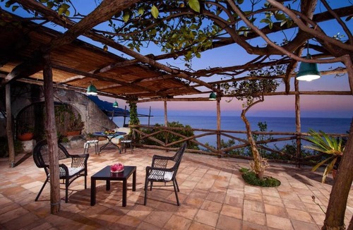 Marmorata Apartment | Suite Principessina - Sea Access, Pool by AMALFIVACATION