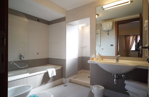Pozzuoli Hotel | Suites & Residence Hotel Napoli