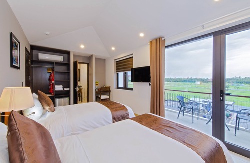 Cua Đai Hotel | Sun Paradise Villa