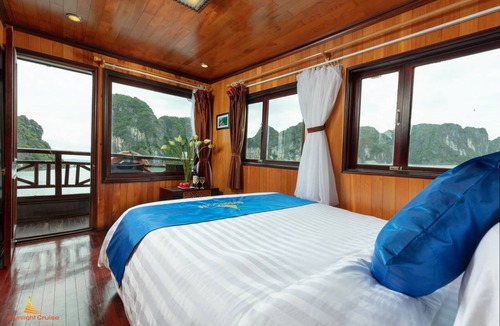 Cat Hai Boat Rental | Sunlight Cruise