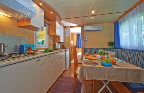 Baia Domizia Ski Chalet | Sunny Chalet in Baia Domizia