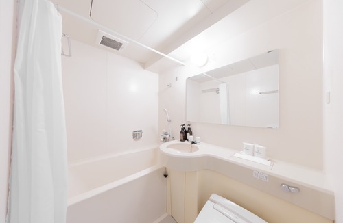 Esaka Hotel | Sunny Stone Hotel