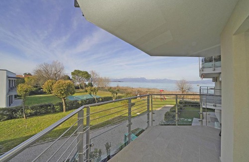 Lugana Apartment | Sunset on Sirmione