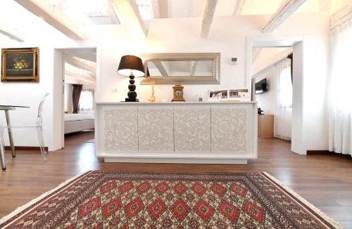 San Polo Apartment | Sweet Apartment Frari