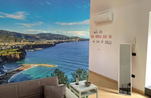 Meta Apartment | Sweet Sun Studio Apartment – Cozy Comfort Just Minutes from Sorrento ☀️🏡