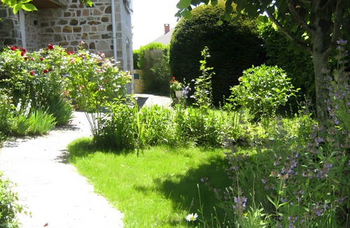Panazol Apartment | T3 Apartment with Shared Terrace and Communal Garden