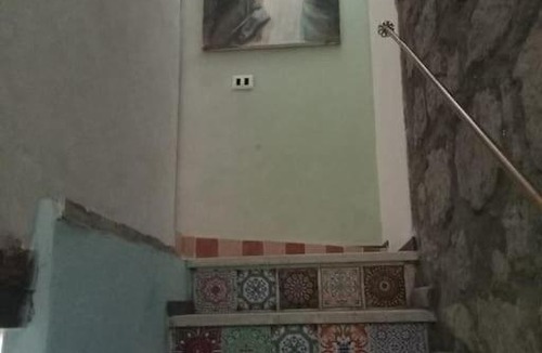 Montefiascone House | Tana dello sciamano